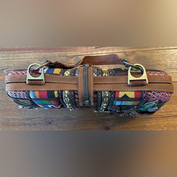 Mary Frances | Vintage Patchwork Leather Hand Bag | Hard Case | Feather/Floral - Picture 8 of 12